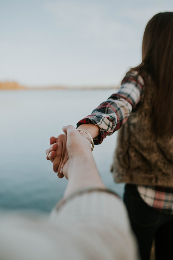 Love and Feelings in Spanish course: Share affection and build a deeper connection.